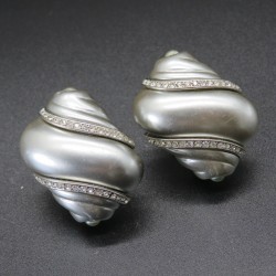 Kenneth Lane Sea Shell Grey Faux Pearl With Clear Swarovski Earrings